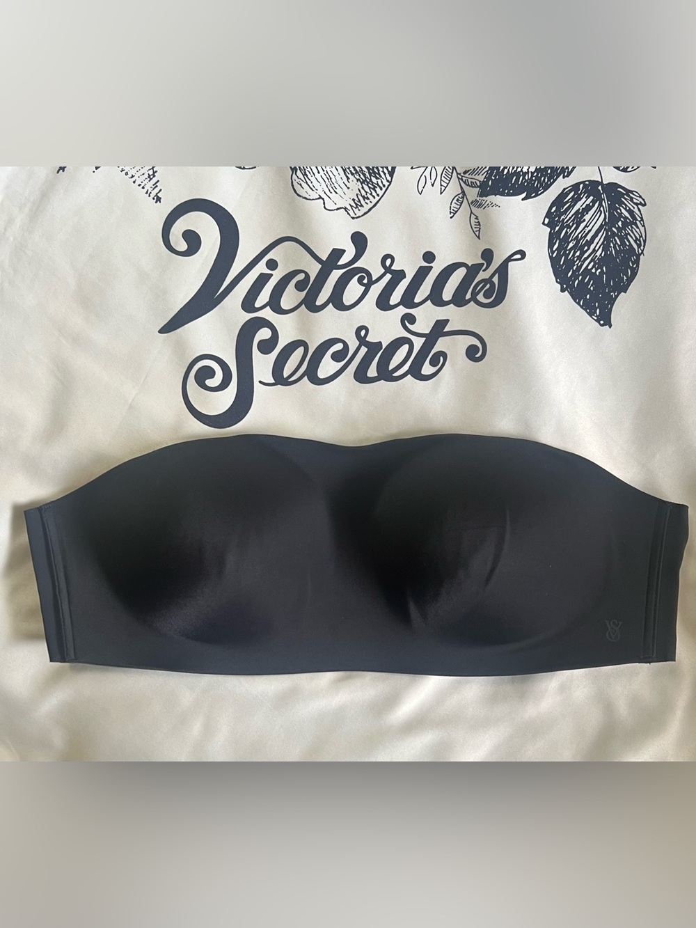 Victoria’s Secret Black Push-Up Wireless Bandeau Strapless Bra, Size 34D, BNWOT